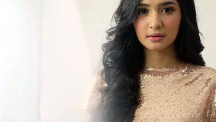 3 Warna Lip Cream Pixy Ini Paling Cocok untuk Si Pemilik Kulit Sawo Matang