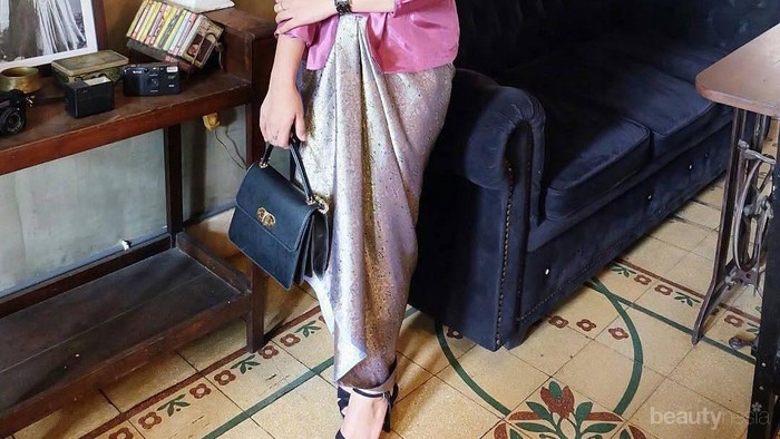 Siap-siap Semua Mata Tertuju Padamu Saat Perpisahan Sekolah Berkat 5 Model Kebaya Ini!