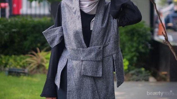 Para Artis Berhijab Ini Memadukan Vest Hijab dengan Model yang Lebih Kekinian dan 2017 Banget!