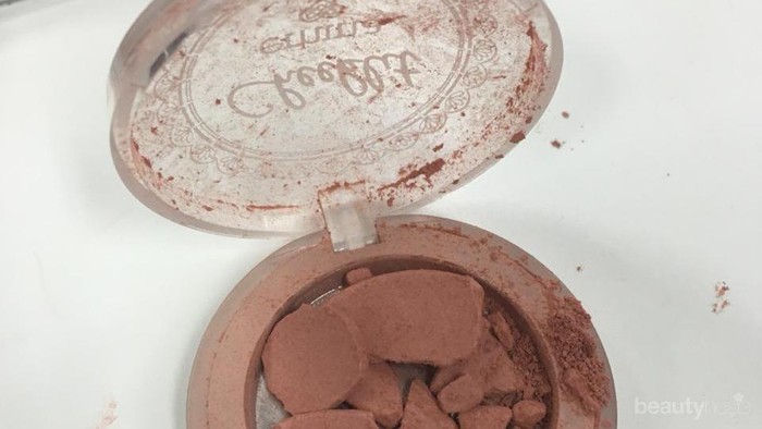 [FORUM] Blush on aku pecah! Gimana caranya nih balikin seperti semula?