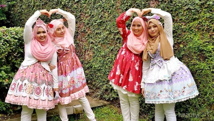 [FORUM] Kawai! Komunitas 'Hijab Lolita' Viral di Jepang