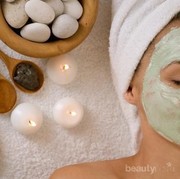 DIY: Yuk, Tuntaskan Wajah Kusam dan Berminyak dengan 4 Resep Masker Ini