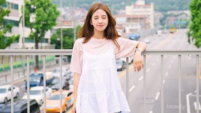 Inspirasi dengan Slip Dress Trend ala Korean Style yang Lucu dan Bikin Imut!