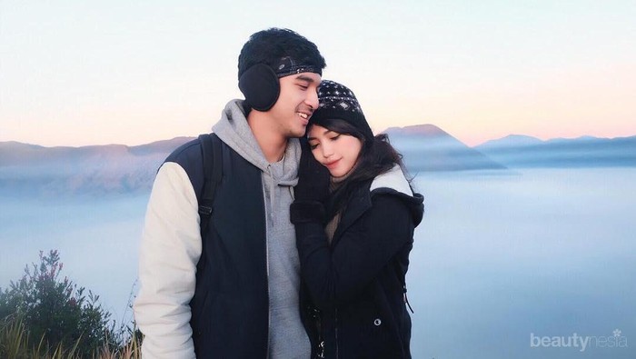 Mau Membuat Pacar Tak Mudah Berpaling Darimu? Jangan Lupa Lakukan Hal Ini Padanya