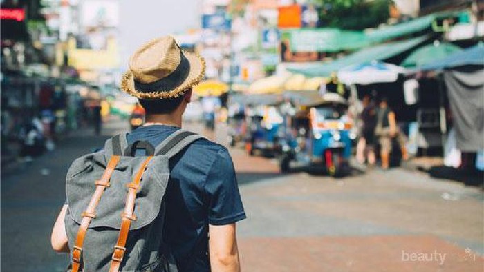 [FORUM]  Kalau lagi jalan-jalan, lebih suka sendiri atau bareng sama orang lain?