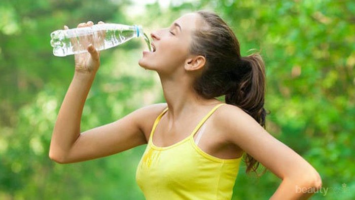 [FORUM] Pernah coba metode diet air putih? Ada yang berhasil?