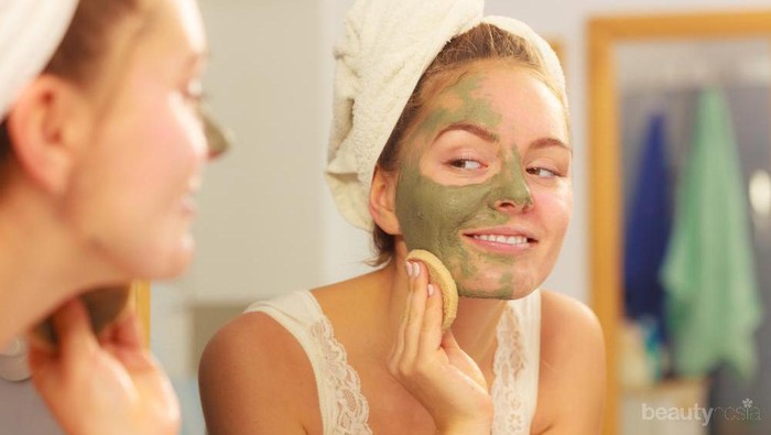 Hilangkan Bekas Jerawat dengan Masker Wajah Alami Variasi dari Lemon!