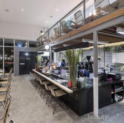 Main-main ke Kelapa Gading, Jangan Lupa Mampir ke 4 Tempat Makan Ini!