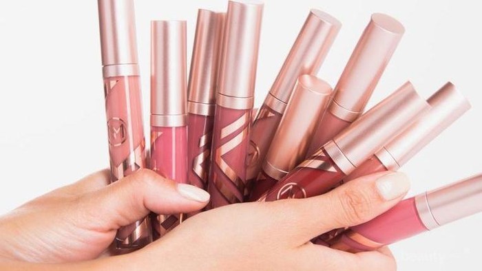 Review Produk Kosmetik Artis: Namir Beauty Matte Liquid Lipstick