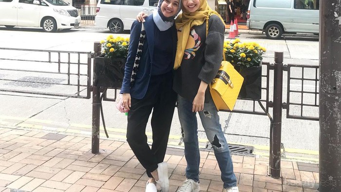 Hijabers, Intip Yuk OOTD Selebriti Indonesia Ini yang Dijamin Akan Membuat Kamu Semakin Kece