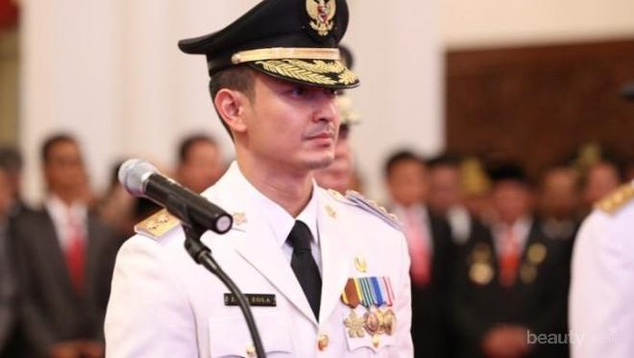 Tak Hanya Jago Politik, Ini Lho Pejabat Indonesia yang Sering Dibilang Ganteng!