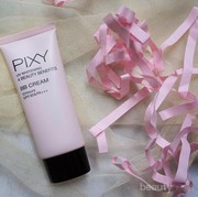 Dapatkan Makeup Tahan Lama Hingga 12 Jam dengan Pixy 4 Beauty Benefits BB Cream