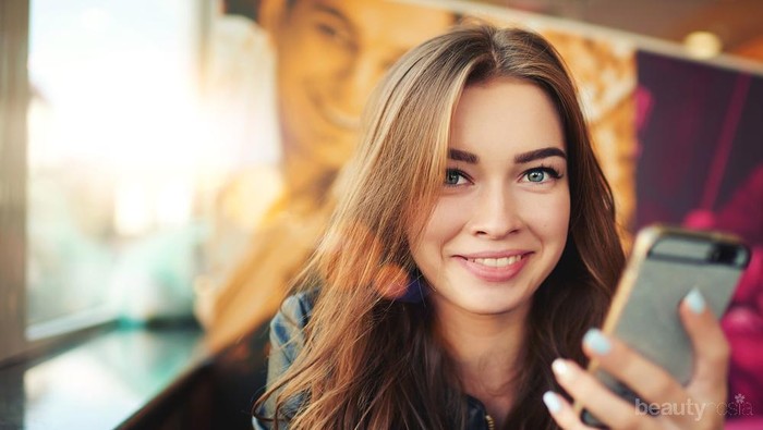 4 Kebiasaan Wanita Ini Bisa Membuat Pria Jatuh Cinta Lho!