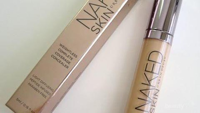Yuk, Intip Performa Urban Decay Naked Skin Weightless Complete Coverage Concealer Light Neutral!