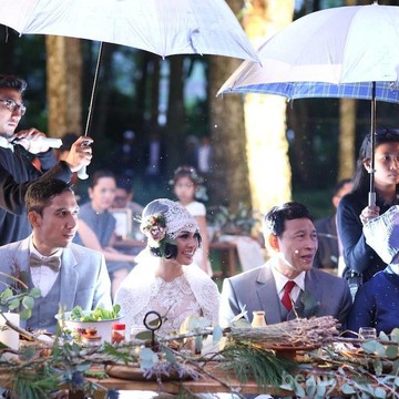 Mewujudkan Pernikahan Cantik dan Unik Enggak Harus Mahal Asalkan Kamu Melakukan Ini!