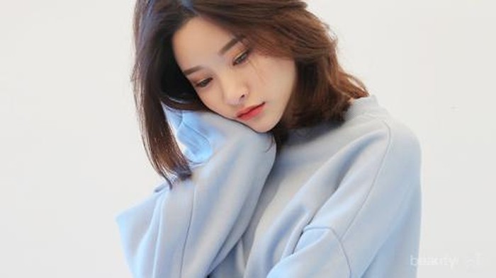 Gunakan 3 Rekomendasi Tea Tree Oil Ini untuk Dapatkan Wajah Sehat dan Bebas Jerawat