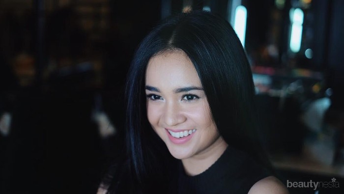 Selalu Mempesona di Depan Kamera, Ternyata Ini Rahasia Makeup Natural Ala Michelle Ziudith!