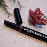 Yuk Lengkapi Edgy Look Kamu dengan Make Over Cliquematte Lip Stylo Lady Boss!