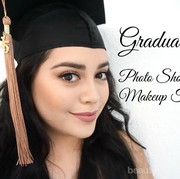 Tak Perlu Khawatir Make Up Meleleh, Intip Trik Bikin Make Up Tahan Lama Saat Wisuda