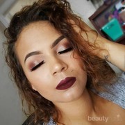 Tampilan Makeup Mata Lebih Cantik dan Smokey dengan Eyeshadow Palette Morphe 25C!