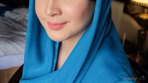 Tetap Cantik Dengan Gaya Hijab Ala Ibu Pejabat Ini Penampilan Arumi Bachsin Sekarang