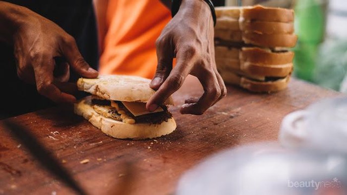 Ini 4 Destinasi Tempat Makan Pelajar dan Mahasiswa Paling Populer di Daerah Cibubur