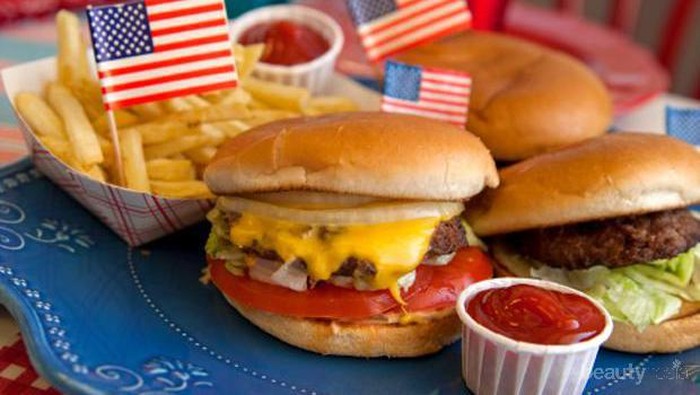 Dijamin Suka, Kamu Bisa Temukan Makanan Amerika Terenak di 3 Restoran Jakarta Ini!