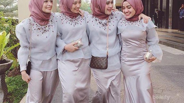 #FORUM Pilihan Model Baju Bridesmaids Buat Hijabers  yang Lagi Hits!