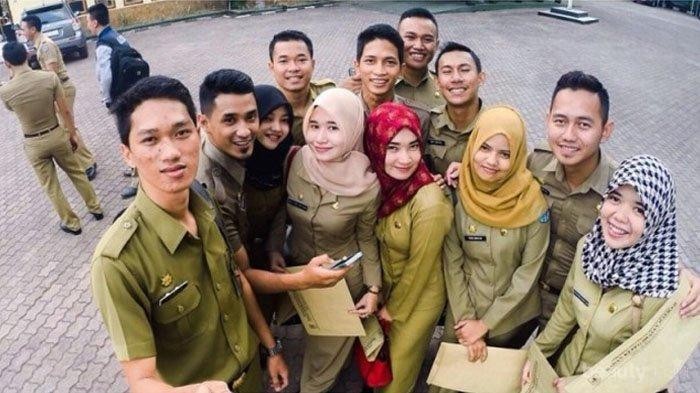 [FORUM] Dear, apa sih alasan kalian ingin bekerja menjadi PNS?