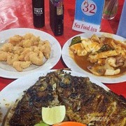 [FORUM] Ada yang pernah makan sea food ayu di Kelapa Gading? Eksis Banget, emang enak?
