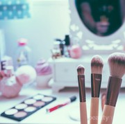 Inilah 5 Akibat dari Menggunakan Brush Make Up yang Kotor