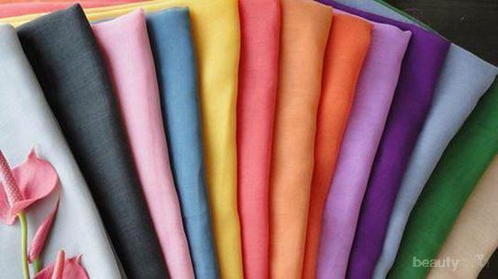 Ini Dia Tips Perawatan Hijab Sederhana Agar Warnanya Tidak Mudah Pudar!