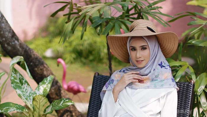 [FORUM] Antara Hijup dan Hijabenka, Kalian Lebih Suka Belanja di Mana?