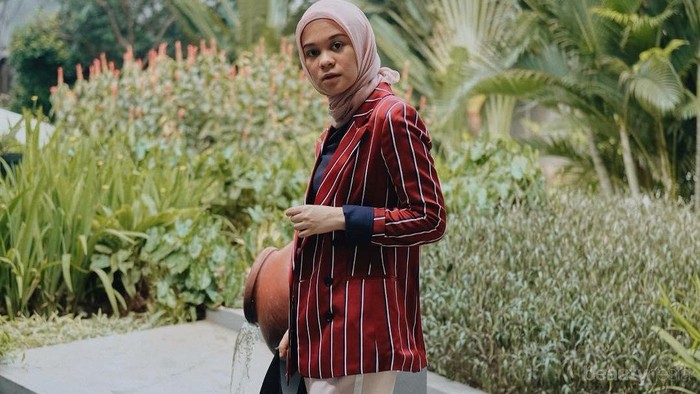 [FORUM] Pede Pakai Blazer Warna Cerah?