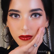 [FORUM] Banyak Beauty Vlogger, Idola Aku Tetap...