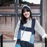 [FORUM] Setuju enggak kalau lagi pakai barang branded, kepercayaan diri jadi bertambah?