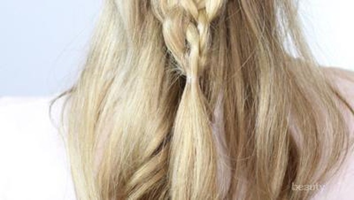 [FORUM] Mengepang Rambut, Bikin Rambut Tipis Jadi Terlihat Tebal, Beneran?