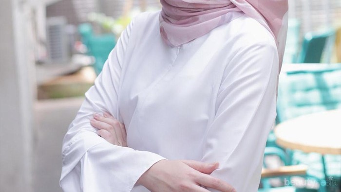 [FORUM] Gimana cara rambut berhijab nggak cepet rontok?