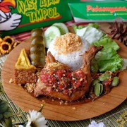 [FORUM] Review Nasi Ayam Tampol, Udah Pernah Cobain?