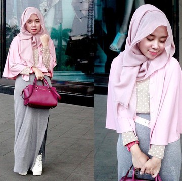 Yuk, Tampil Cantik dan Feminin dengan Tips Padu Padan Hijab Warna Pink Ini!