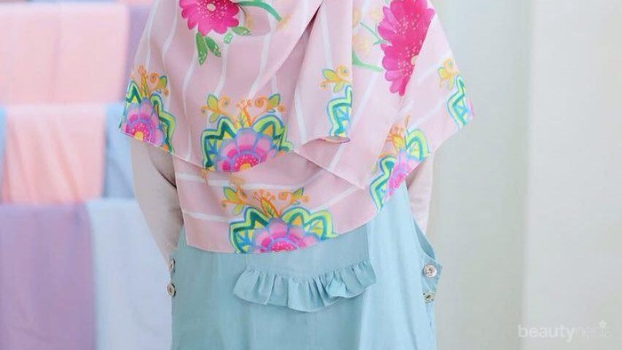 4 Rekomendasi Online Shop Terbaik untuk Tempat Kamu Belanja Hijab Syar'i