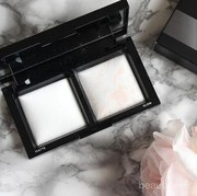 BareMinerals Invisible Light Translucent Powder Duo, Bedak Duo untuk Dapatkan Matte, Flawless, dan Glowing Skin