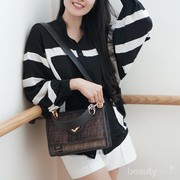 [FORUM] Mendingan mana, beli baju mahal atau tas mahal?