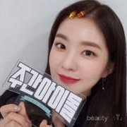 [FORUM] Kalau untuk makeup wisuda lebih bagus menggunakan gaya makeup korea atau barat?