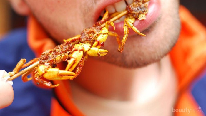 Buat Kamu yang Ngaku Pecinta Kuliner, Berani Enggak Coba Makanan Ekstrim Ini? Buat Kamu yang Ngaku Pecinta Kuliner, Berani Enggak Coba Makanan Ekstrim Ini?