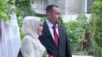 5 Potret Pernikahan Ibunda Vicky Prasetyo dengan Bule Turki