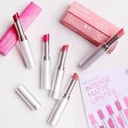Jangan Salah Pilih, Ini Warna Lipstick Wardah yang Cocok untuk Masing-Masing Warna Kulitmu!