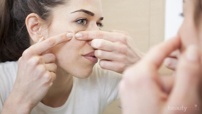 [FORUM] Ada jerawat di atas bibir, boleh di pecahin sendiri gak?