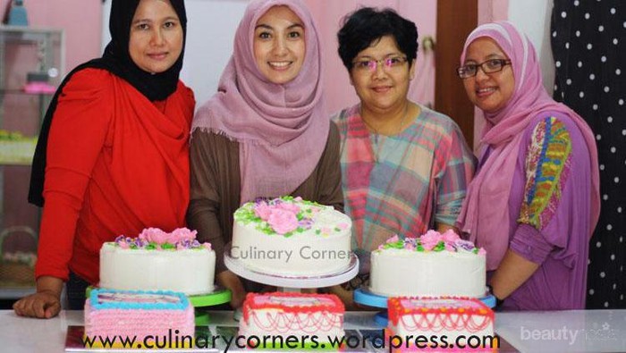 [FORUM] Teman, ada yang tahu tempat kursus bikin kue?