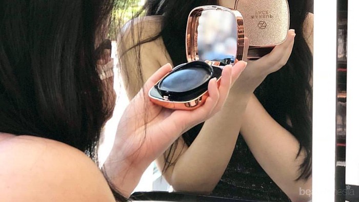 Inilah Review Nakeup Face One Night Cushion, Makeup yang Aman Buat dibawa Tidur!